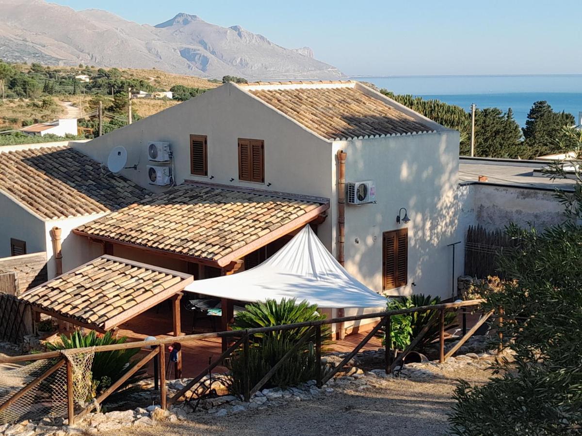 Mediterraneo Кастеламаре дел Голфо Екстериор снимка